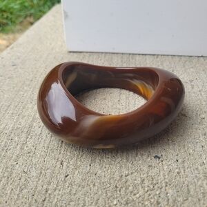 VINTAGE Chocolate Swirl Resin Bangle Bracelet